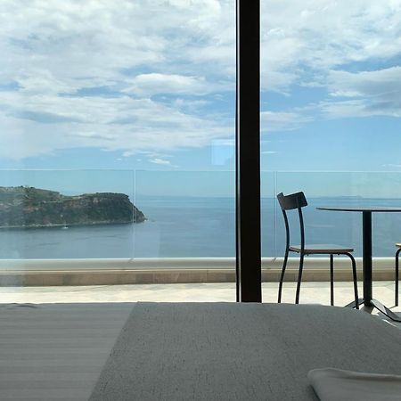 Vila 8 Hotell Himare Eksteriør bilde